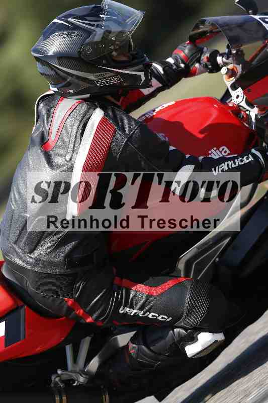 /44 09.08.2025 Plüss Moto Sport ADR/Freies Fahren/backside